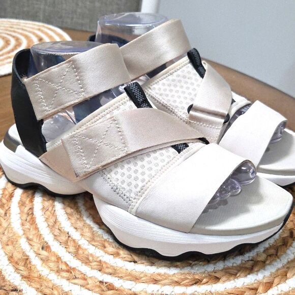 Sorel Womens Shoes Kinetic Impact Leather hook and loop Sandals 8.5 Fawn - Picture 1 of 9